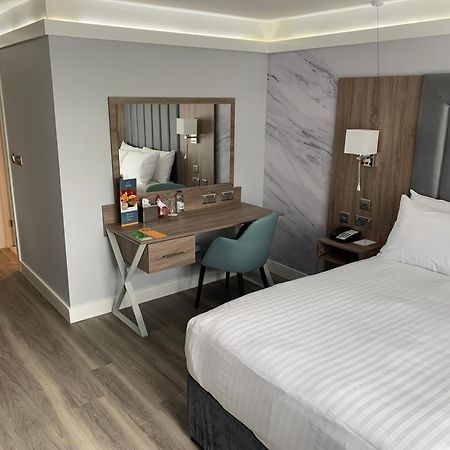 Best Western Heronston Hotel&Spa Bridgend  Exterior foto