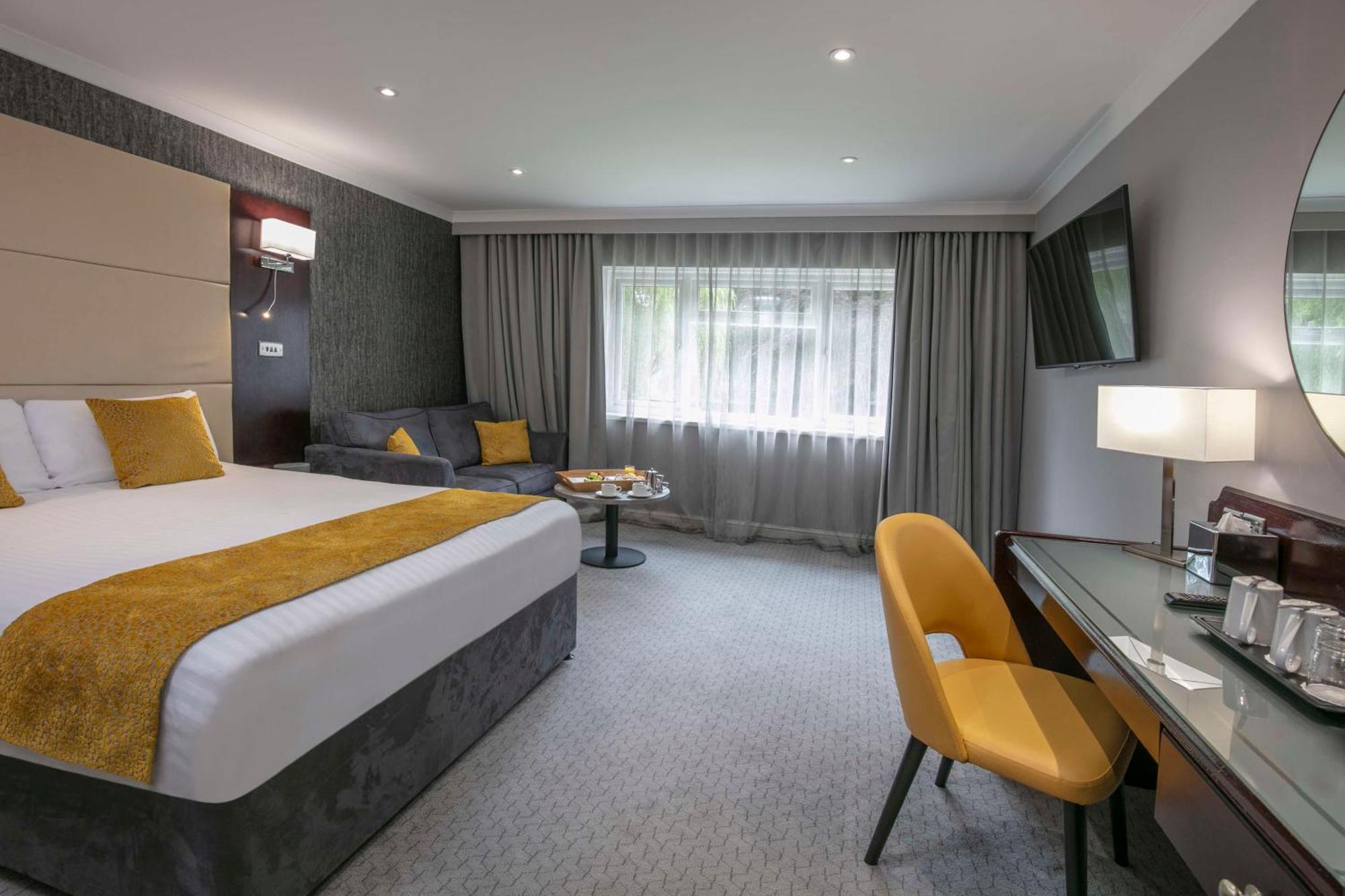 Best Western Heronston Hotel&Spa Bridgend  Exterior foto