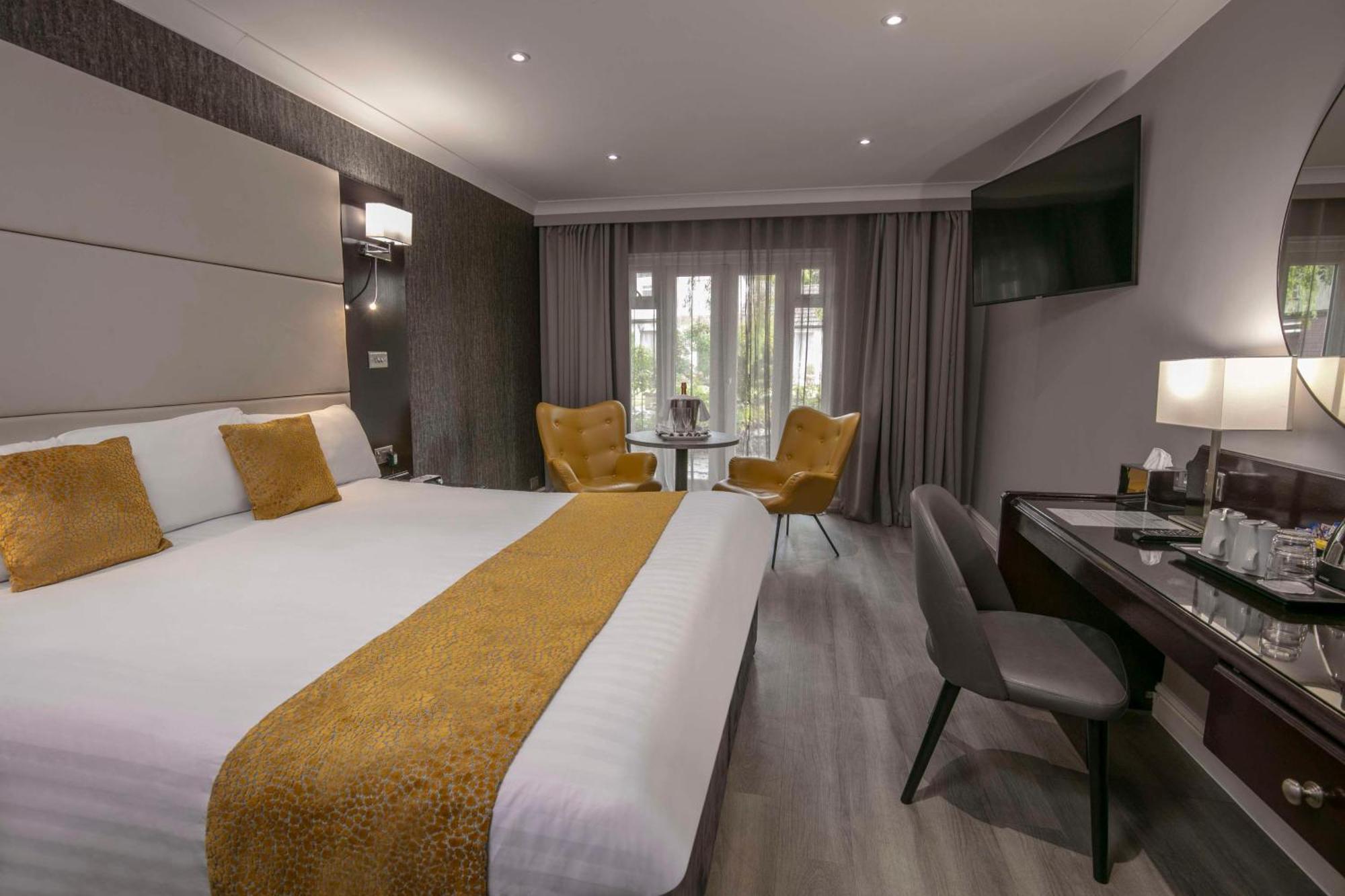 Best Western Heronston Hotel&Spa Bridgend  Exterior foto
